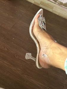 New Trendy Heels