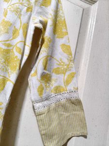 Branded  new Yellow Floral Print Kurta