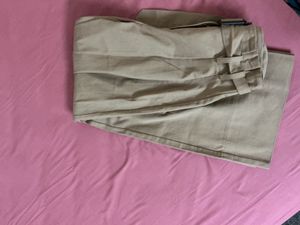 Stylish Wide-Leg Trousers with Belt