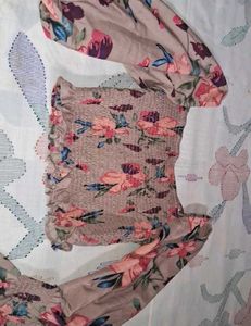 Chic Floral Print Puff Sleeve Top