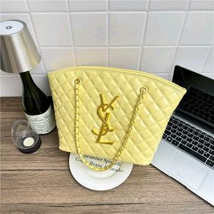 YSL Yves Saint Laurent Quilting Tote Bag* 👜