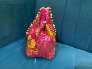 Elegant Embroidered Clutch Bag