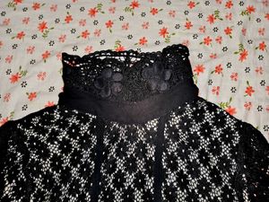 Elegant Black Lace Turtleneck Top