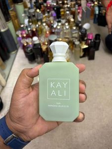 KAYALI Vanilla Candy Rock Sugar Perfume