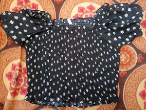 Black Floral Print Crop Top