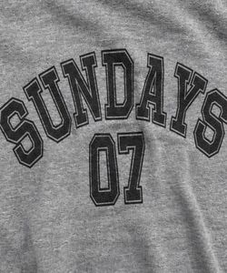 Forever 21 "SUNDAYS 07" Sweatshirt