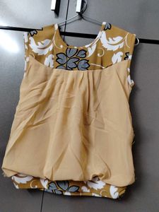 Cute Girls' Floral Top