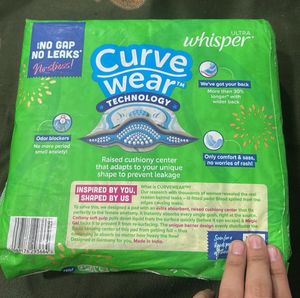 Whisper Ultra Sanitary Pads XL+