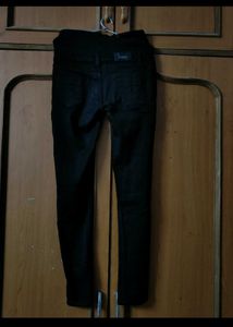 High Waisted Black Jeans skinny