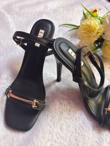 Chic Black ELLE Slingback Sandals