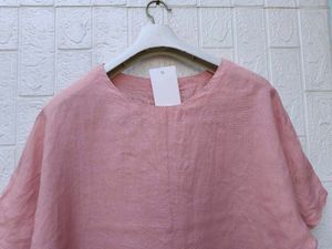 New with tag Chic Embroidered Pink Linen Top