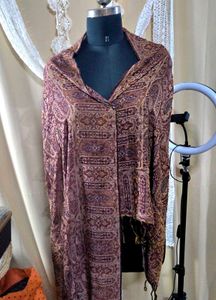 Elegant Paisley Pattern Stole