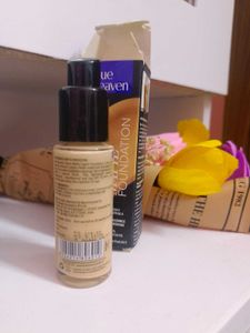 Colors Queen &amp; Blue Heaven Foundation with spf 25