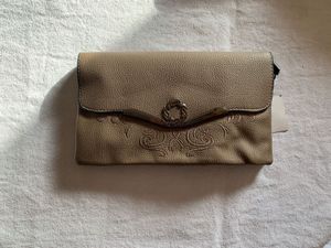 Classic Sling Bag