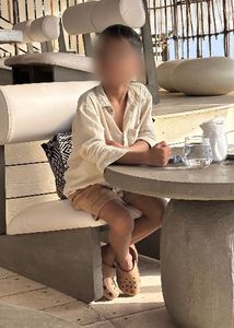 H&amp;M Cream Linen Button-Up Shirt