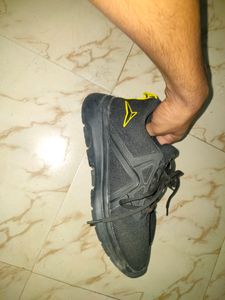 Black Running Sneakers