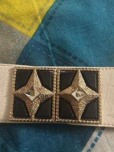 Very Pretty White Stretchable Waist Belt