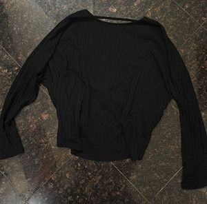 Black Long Sleeve Top (stylish cutout back)
