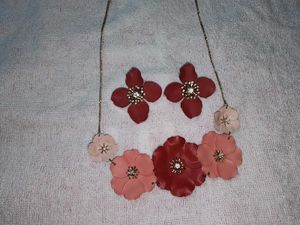 Floral Statement Necklace &amp; Earring Set