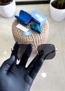 Gucci Aviator Sunglasses