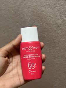Dot & Key Strawberry Tinted Sunscreen SPF 50