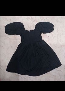black dresss
