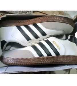Price drop 🔻Adidas Samba First Copy Sneakers