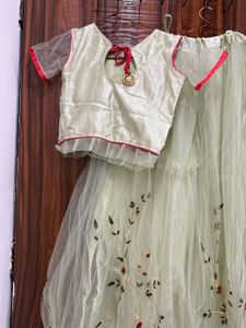 beautiful Embroidered Lehenga Choli Set