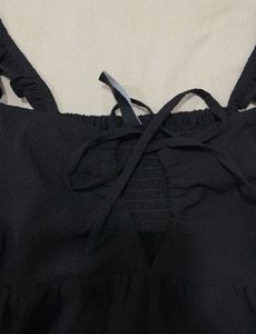 Cute Black Ruffle Crop Top