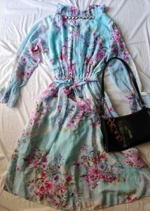 blue floral dress 🌸
