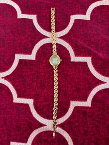 Elegant Gold-Tone Women's Watch