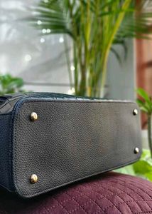 Chic Woven Black Handbag
