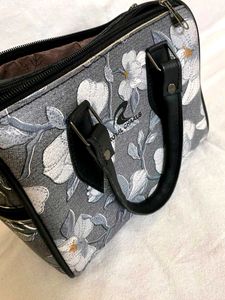 Stylish Floral Handbag