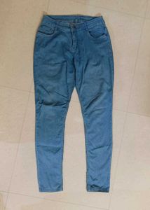 Classic Blue High-Waisted Jeans