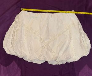 ZARA White Lace Trimmed bubble Skirt