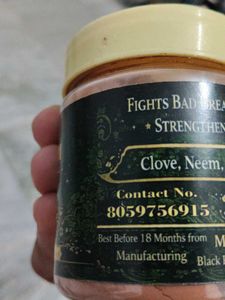 Dantashudhi Herbal Tooth Powder