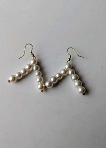 Chic Pearl Drop Earrings