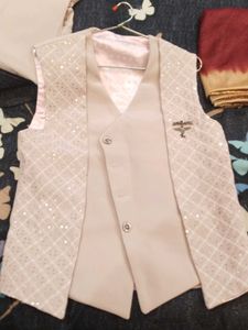 Boys 3-Piece Party/Wedding Suit (new without tag)