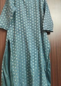 Elegant Teal Kurta with White Print