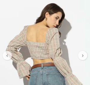 Outrtt Plaid Crop Top