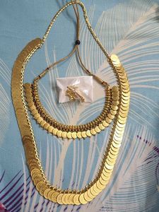 Traditional Gold Coin Necklace Set