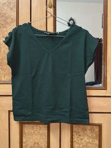 Solid Green V-Neck Casual Top