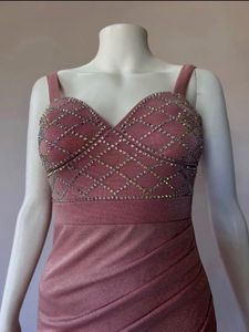 Elegant Pink Maxi Dress with Sparkle