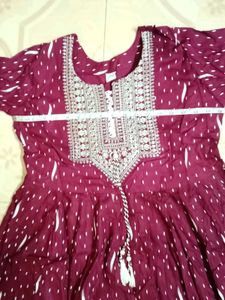 Maroon Kurta with White Ditsy Print