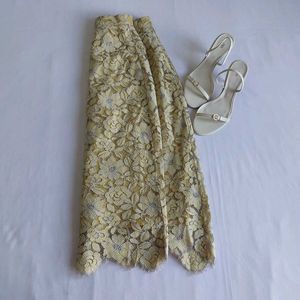 Lace Floral Pencil Skirt ✨️🪞