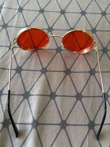 Round Red Lens Sunglasses