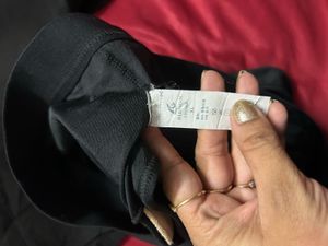 Black Sports Bra