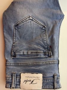 (BRAJ:313) Light Wash Denim Jeans