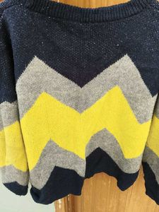Chevron Knit Pullover Sweater