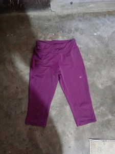 sportswear capri